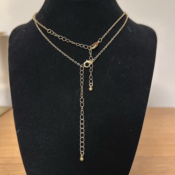 Elegant Gold-Tone Double Layer Coin Necklace Set - Picture 3 of 3